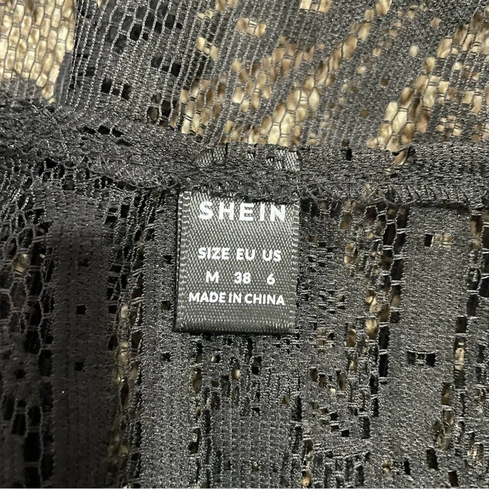 Black Lace With Fringe Kimono Size 6 - Picture 5 of 7